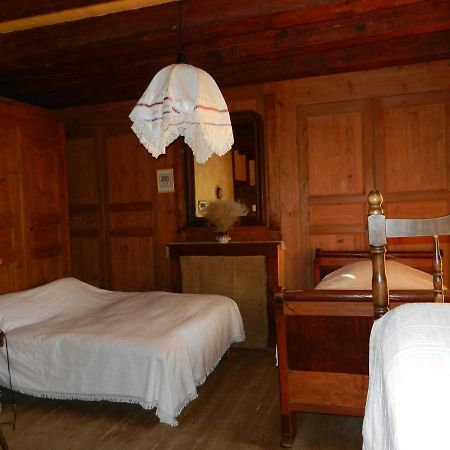 Auberge Paysanne Loubaresse  Zewnętrze zdjęcie