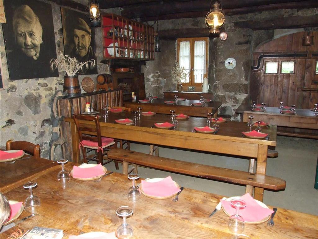 Auberge Paysanne Loubaresse  Zewnętrze zdjęcie